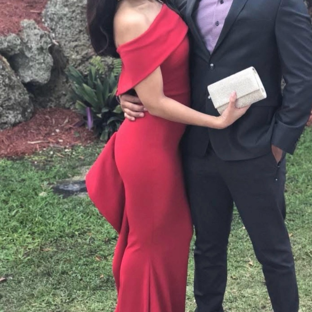 Fashion Nova Strapless Scarlet Dress